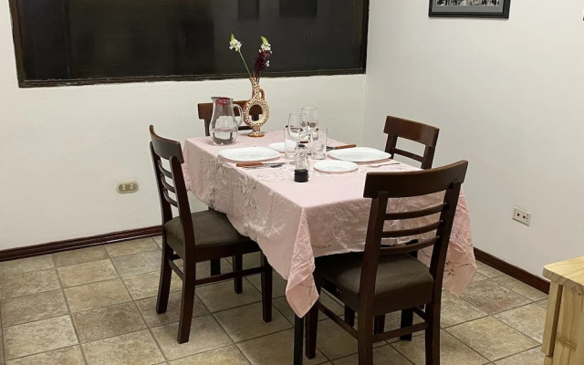Sofia Apartments in Escalante, San Jose
