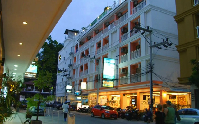 Sharaya Residence Patong