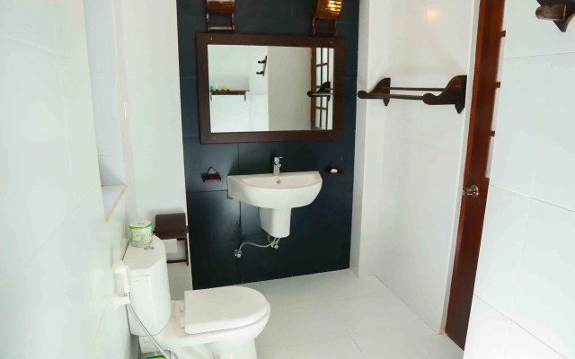 Lagoon Boutique Hotel