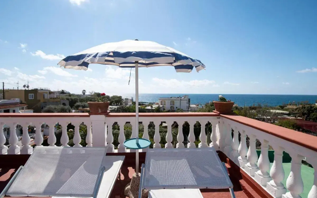 Junior Hotel Forio