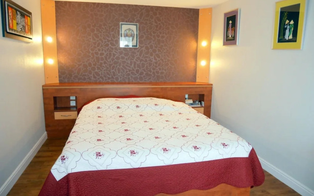 Holiday Home in Plouarzel Near Sandy Cove