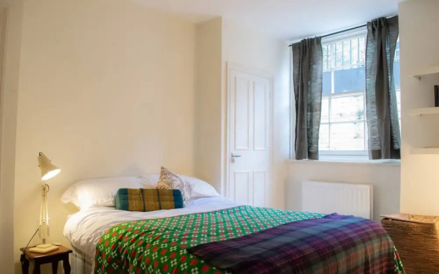 Spacious 2 Bedroom Flat Near Kings Cross And Angel