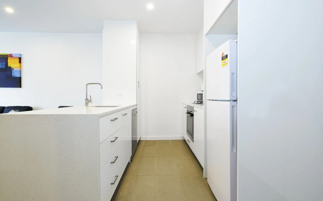 Melbourne Knox Central Apartment Hotel