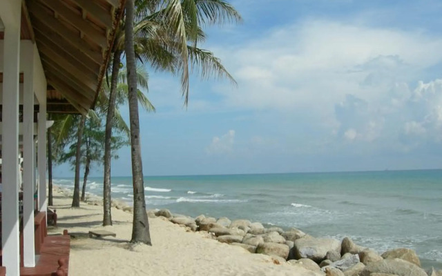 Sutra Beach Resort