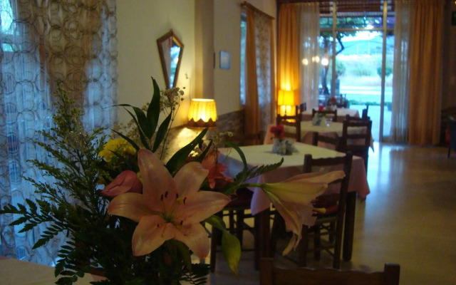 Athina Rooms