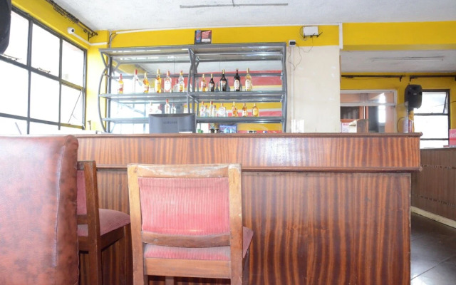 Karibu Hotel