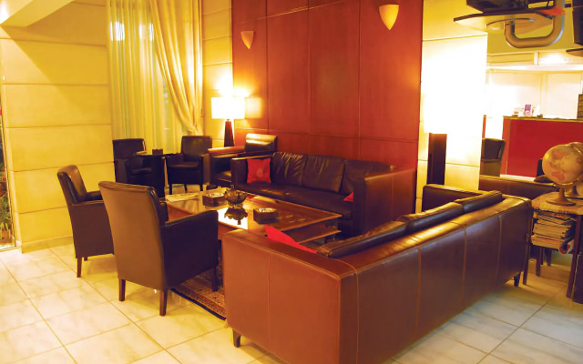 Ephira Hotel
