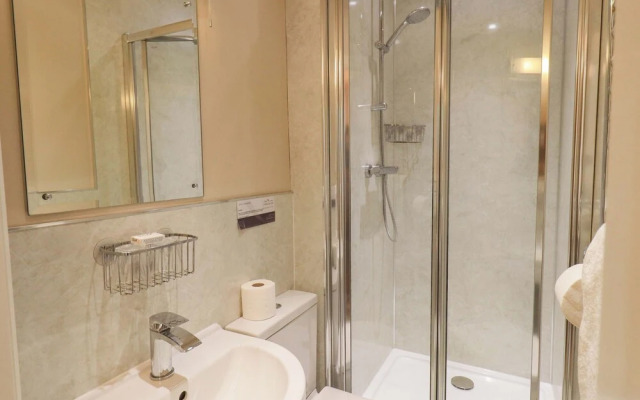 Abbots Reading Suite