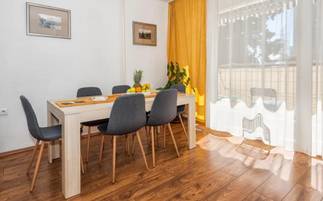 Apartment Neda