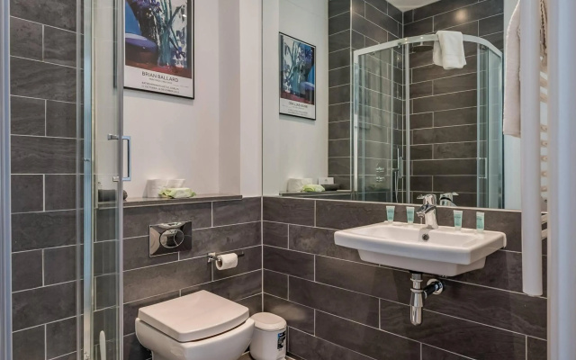 Modern Ground Floor Duplex Apartment