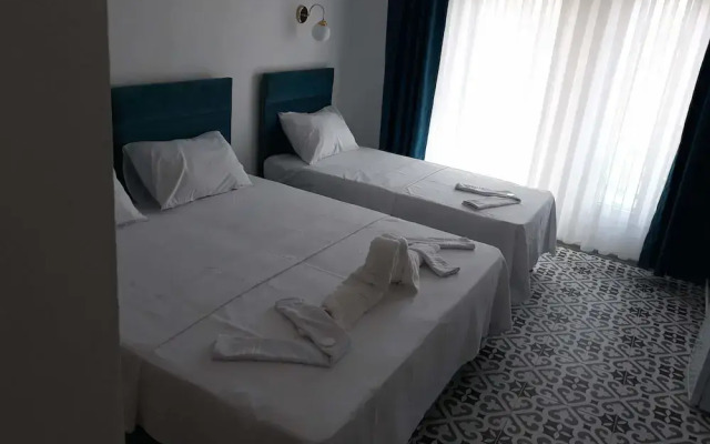 Ada Keki̇ği̇ Pansi̇yon