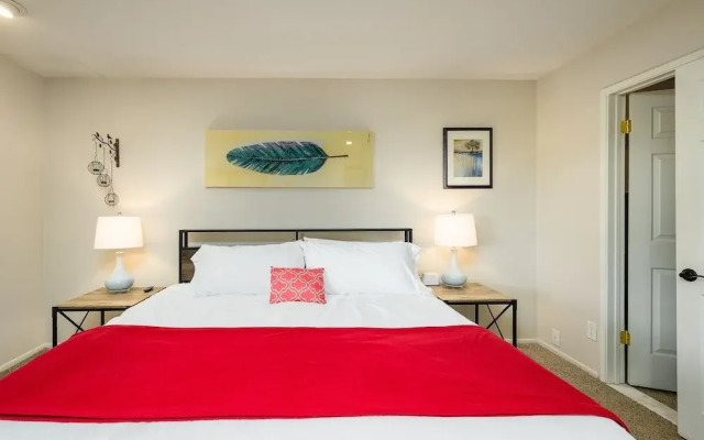 Villa Anasazi 2 Bedroom Condo by RedAwning