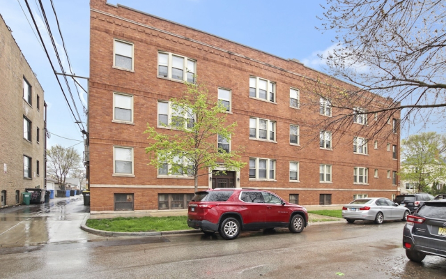 Classy 2BR Spacious Apt in Avondale