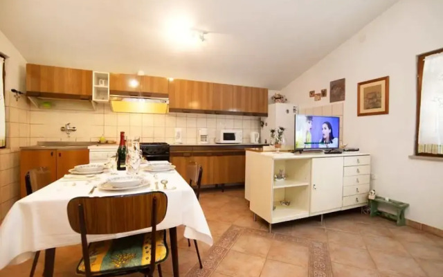 House Marlu