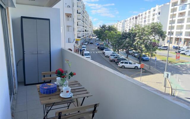 T0 Miratlantico 2C- 80mt Praia & WIFI