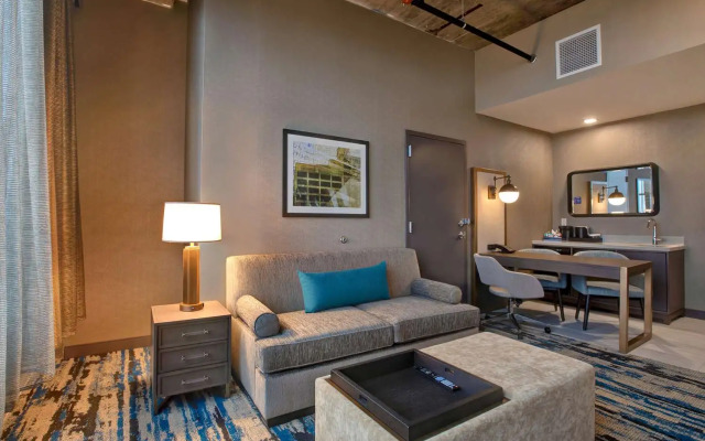 Embassy Suites Rockford Riverfront