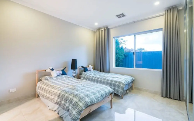 Balcatta 4 Bedroom House