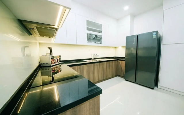 Sunwah Pearl Suites