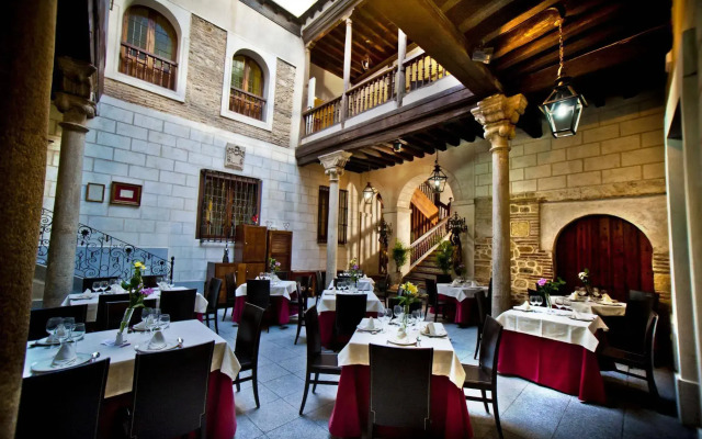 Hotel Condes de Castilla