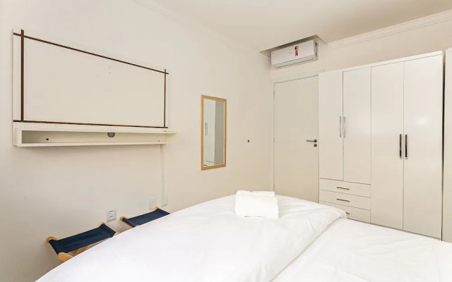 Modern ap W/pool one Block From the Beach Rmi201