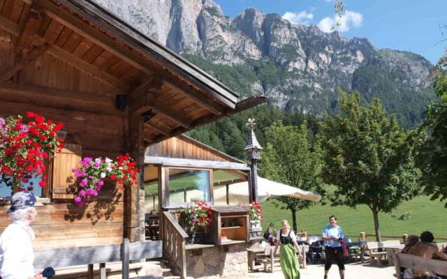 Hotel Perwanger