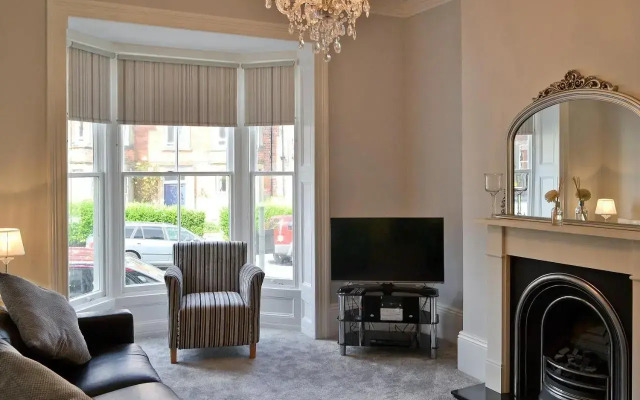 Abbeydale Town House