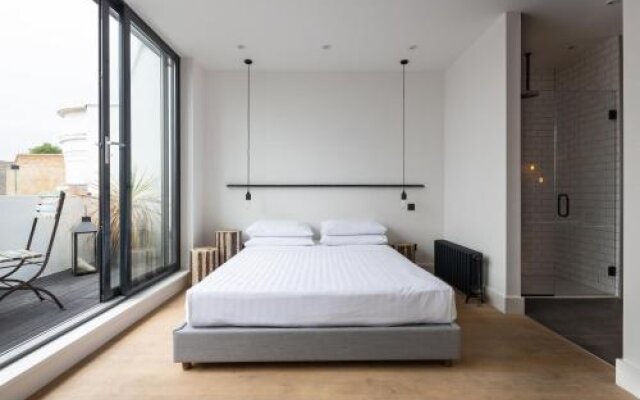 Chalcot Road Iv By Onefinestay