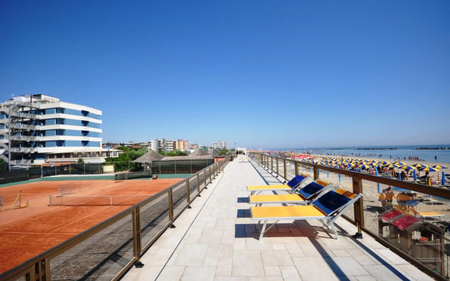Grand Hotel Azzurra Club Lido Adriano