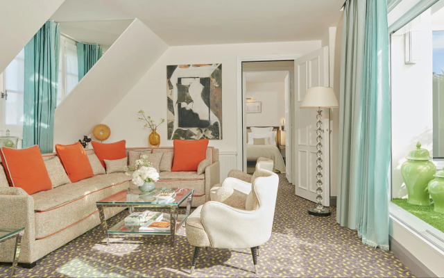 Le Burgundy Paris