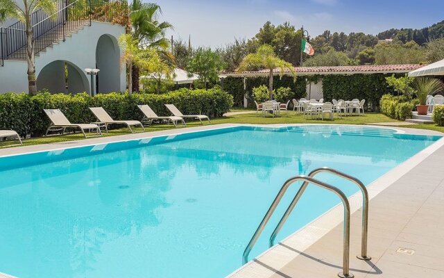Baia Marticana Residence Hotel