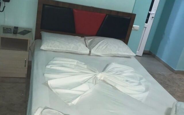 Green Garden Hotel