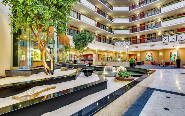 Embassy Suites Louisville East