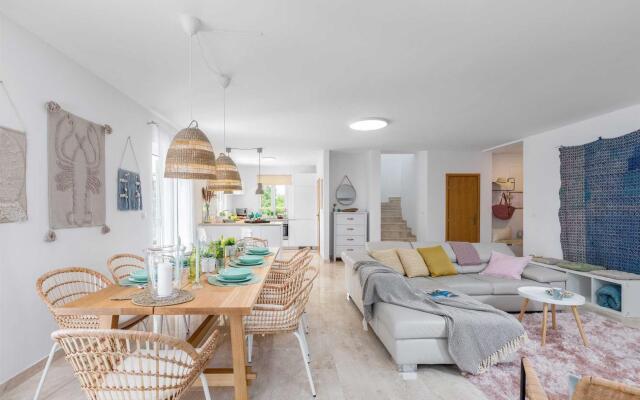 Holiday House Josephine