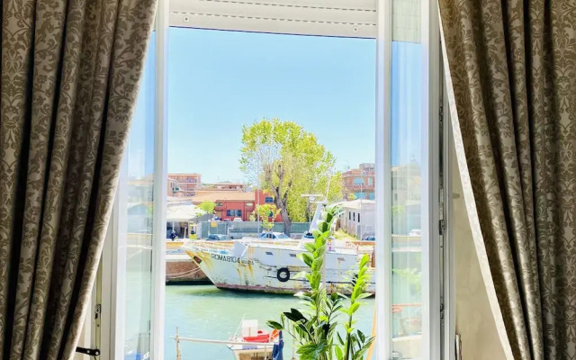 Domus Valadier Guesthouse