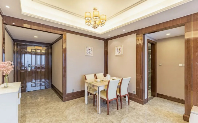 Chengdu Geruihao International Apartment