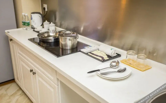 The Legend HOME Service Apartment