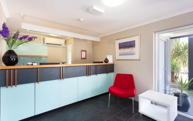 El Nautico Suites