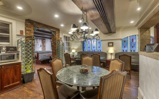Best Western Fireside Inn