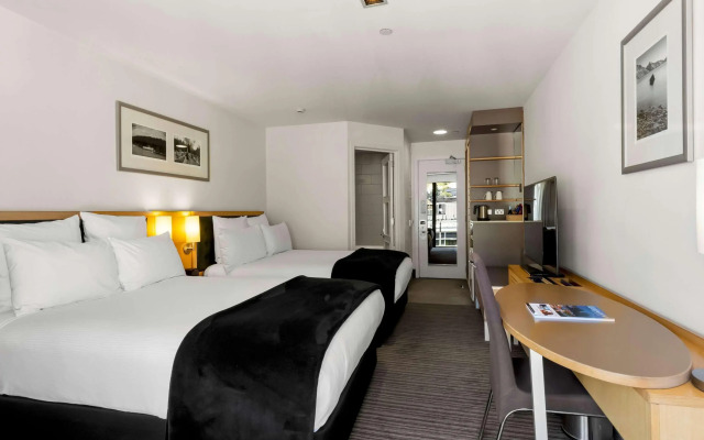 Novotel Queenstown Lakeside