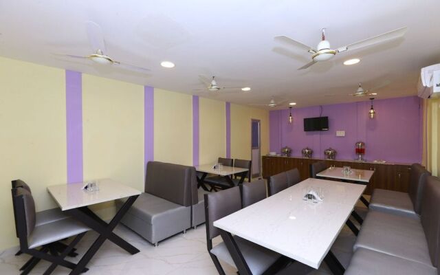 OYO 5225 Neighbour Inn