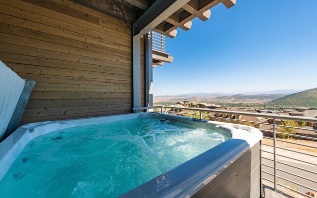 Apex by Luxury Mountain Destinations