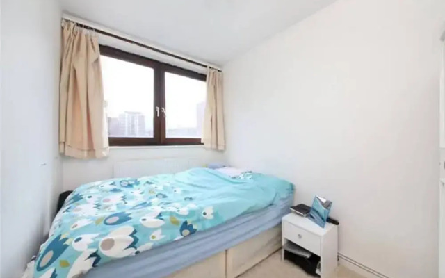 3 Bedroom Hoxton Flat Close to Bustling Shoreditch