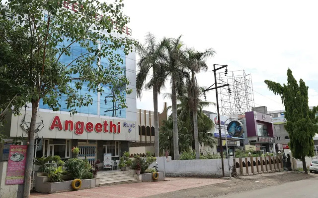 OYO 8997 Angeethi Hotel