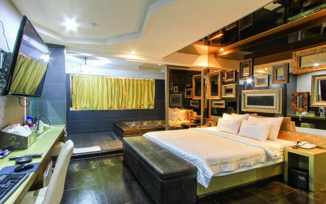 Nampodong Aria Hotel