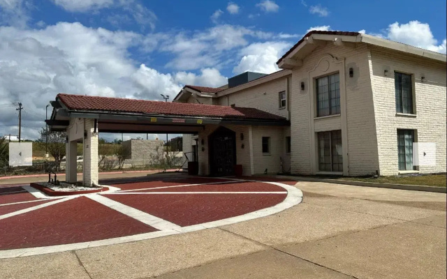 Super 8 By Wyndham Nacogdoches Near University