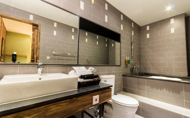 No. 9 Hotel