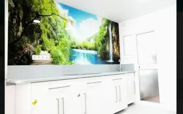 New, central & now Full Air co