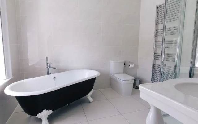 The Seafield Arms Hotel Cullen Self Catering