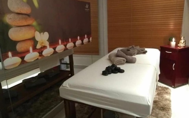 Casa Amarela Executive Hotel