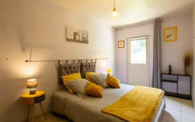 Appartement Carsac-Aillac, 2 pièces, 2 personnes - FR-1-616-256